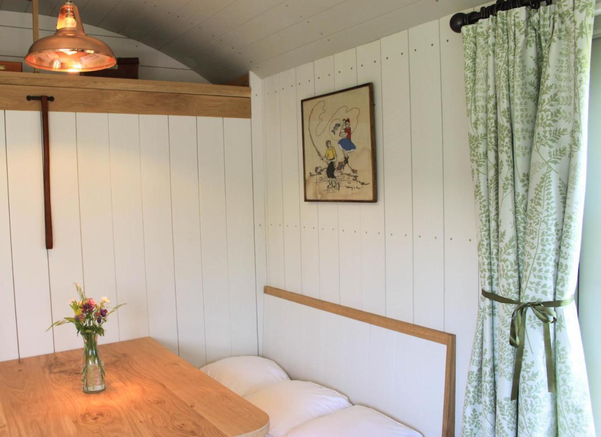 הוילה אטוקסטר The Parlour, For Alton Towers & The Peak District מראה חיצוני תמונה