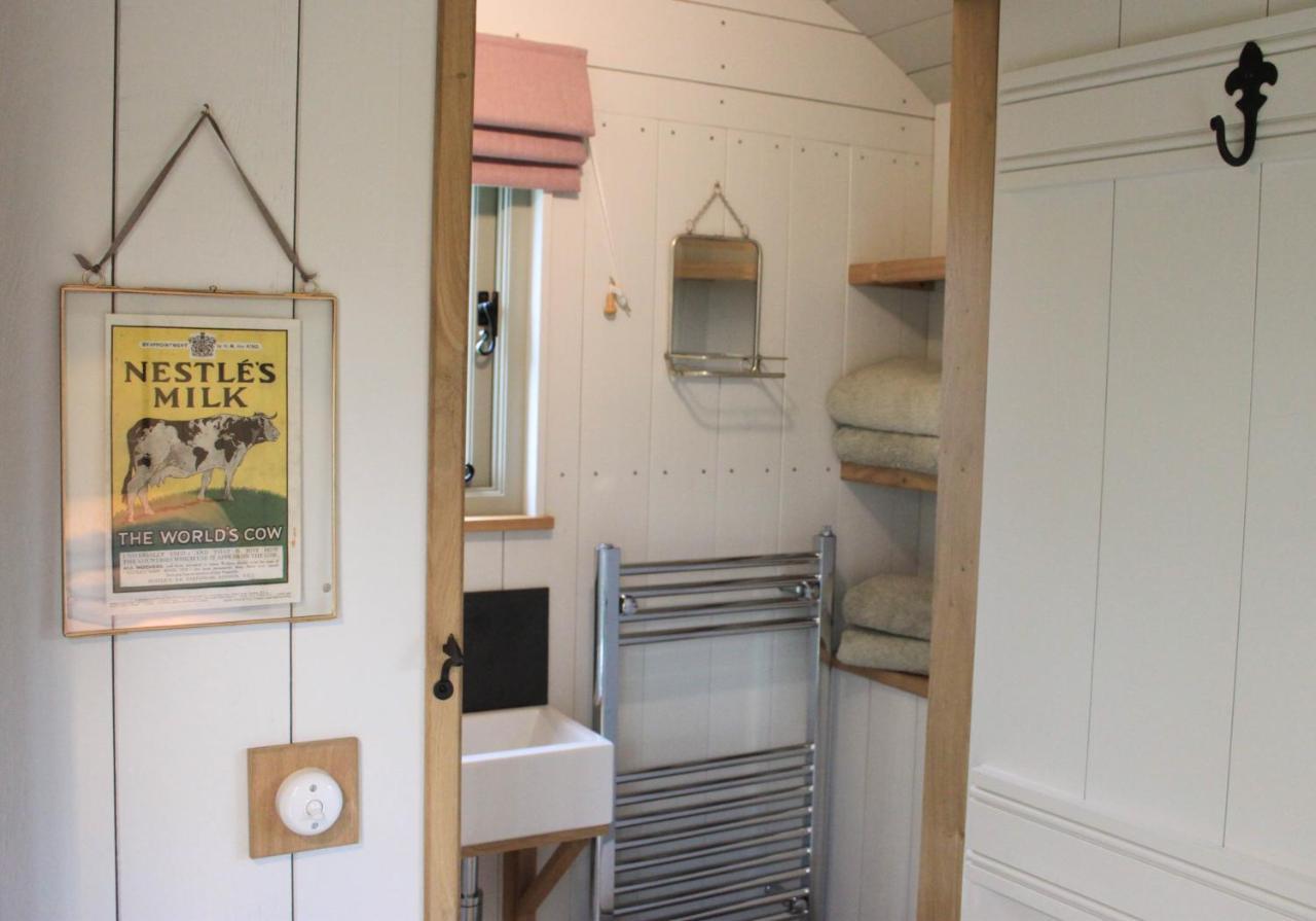 הוילה אטוקסטר The Parlour, For Alton Towers & The Peak District מראה חיצוני תמונה