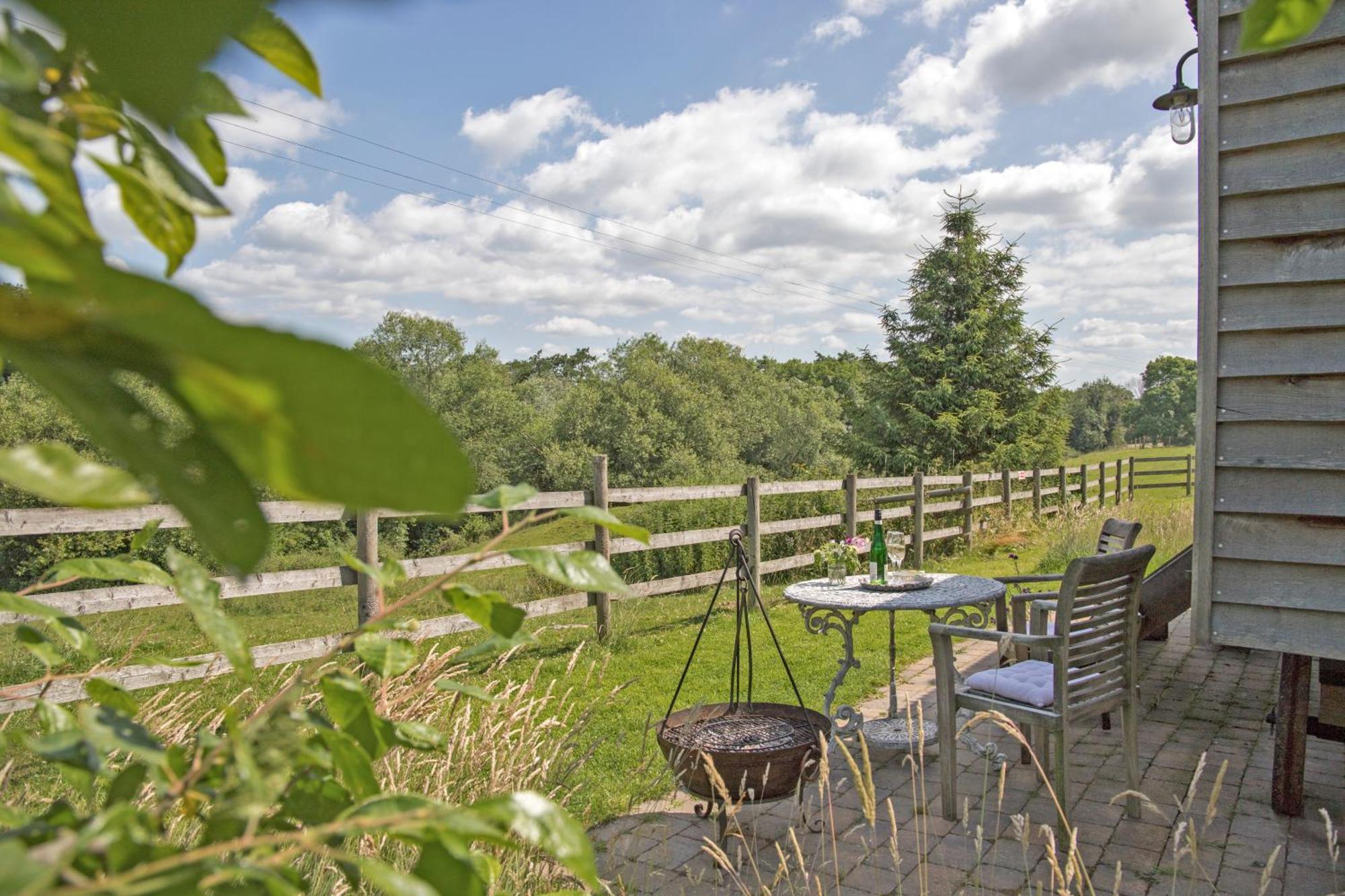 הוילה אטוקסטר The Parlour, For Alton Towers & The Peak District מראה חיצוני תמונה